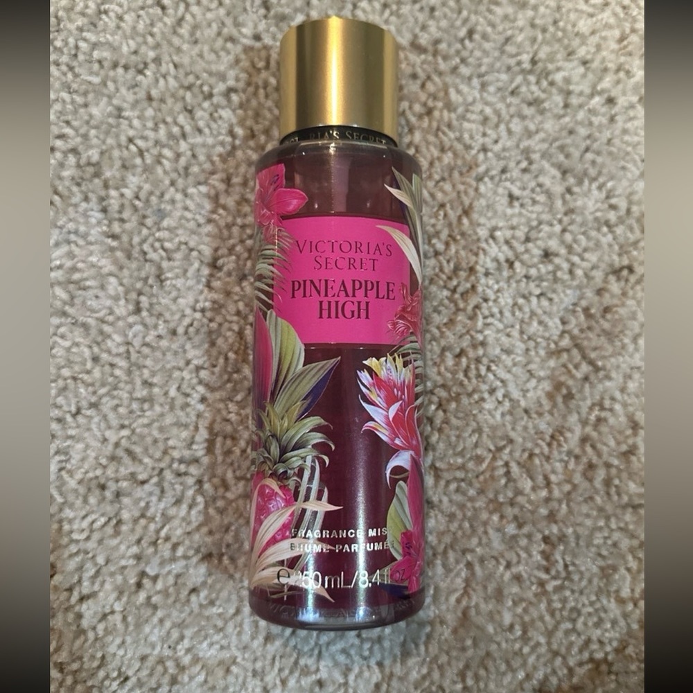 Victoria’s Secret Pineapple High Fragrance Mist